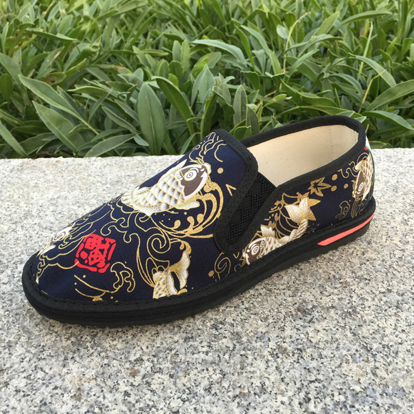 Спортно-ежедневни унисекс мокасини с равна подметка и с цветна бродерия в черен цвят,3 модела