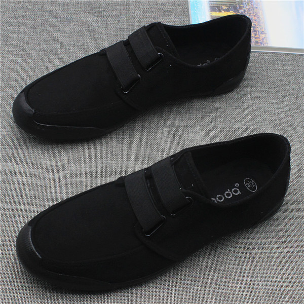 Елегантни мъжки мокасини с ластици и равна подметка в няколко цвята