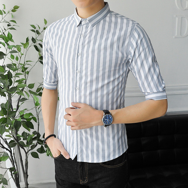 Cămașă bărbătească stilată cu mâneci 3/4 în dungi în mai multe culori