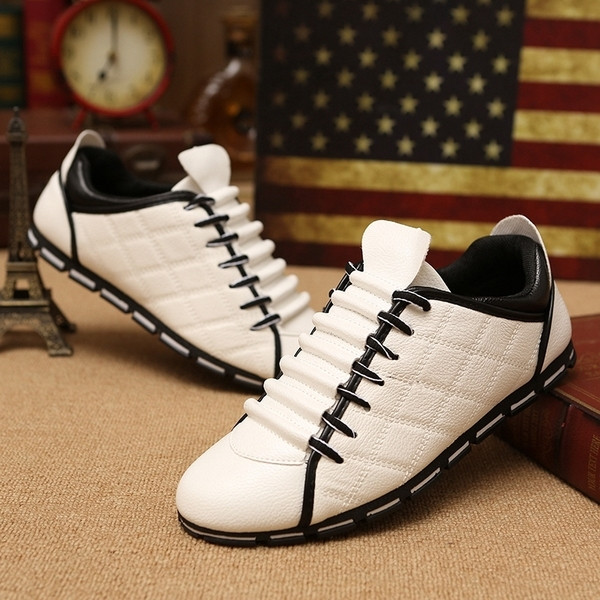 Adidasi barbati non-standard cu legaturi interesante, doua modele in mai multe culori