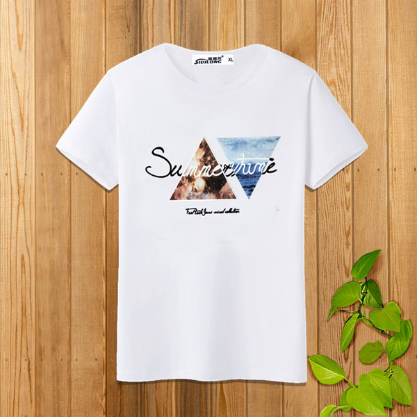 Aktuális férfi pólók különböző mintákkal, mindennapi használatra