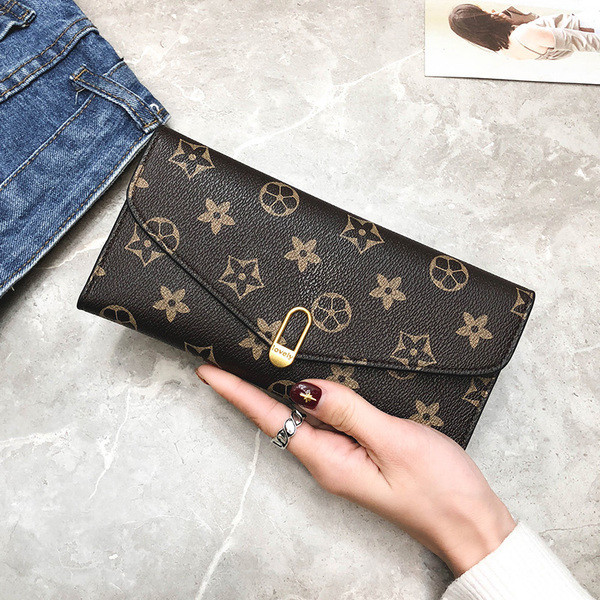 Portofel de dama in diferite culori cu imprimeu