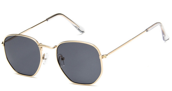 Ochelari de dama cu rama metalica in diferite culori