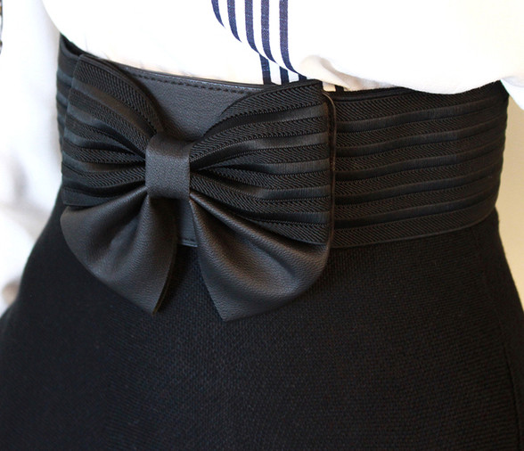 Γυναικεία ζώνη από ύφασμα με κορδέλα