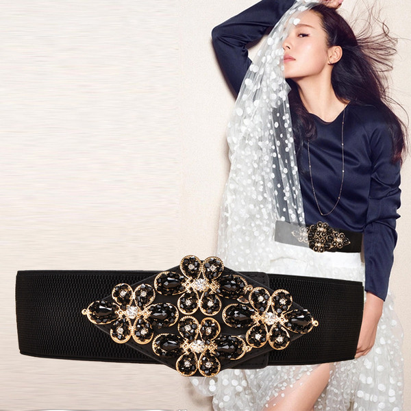 Γυναικεία κομψή ζώνη με πόρπη με διακοσμητικές πέτρες