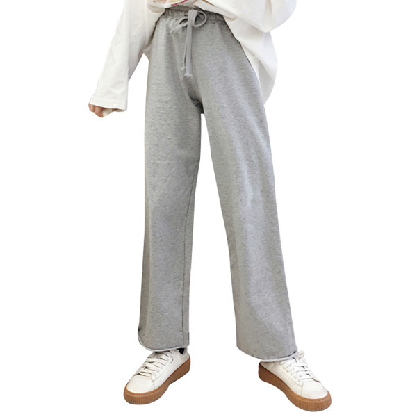 Γυναικεία  αθλητικά παντελόνια σε γκρι και μαύρο χρώμα