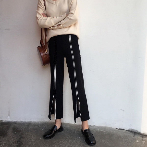 Pantaloni casual de damă cu talie înaltă, cu fante în negru