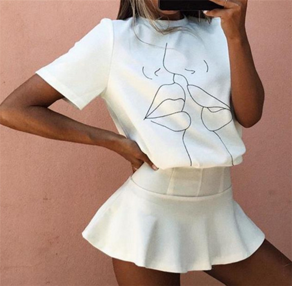 Γυναικείο μπλουζάκι σε λευκό χρώμα με εκτύπωση