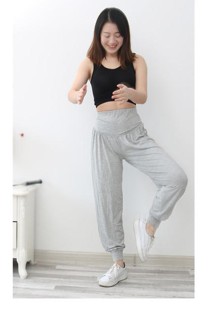 Női nyári nadrág kismamáknak három színben