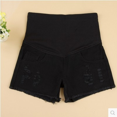 Къси дамски дънкови панталони с разкъсани мотиви в различни цветове