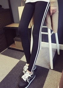 Női leggings többféle modellben és többféle színben, elasztikus derékkal