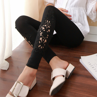 Γυναικείο κολάν  σε διάφορα χρώματα με δαντέλα σε φυτικά μοτίβα