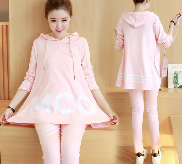 γυναικείο Σετ  - κολάν  και μπλούζα με μακρύ μανίκι και κουκούλα