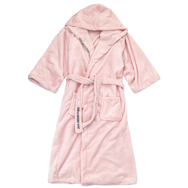 Γυναικεία εσώρουχα  με κεντήματα σε ροζ, λευκό και μαύρο χρώμα