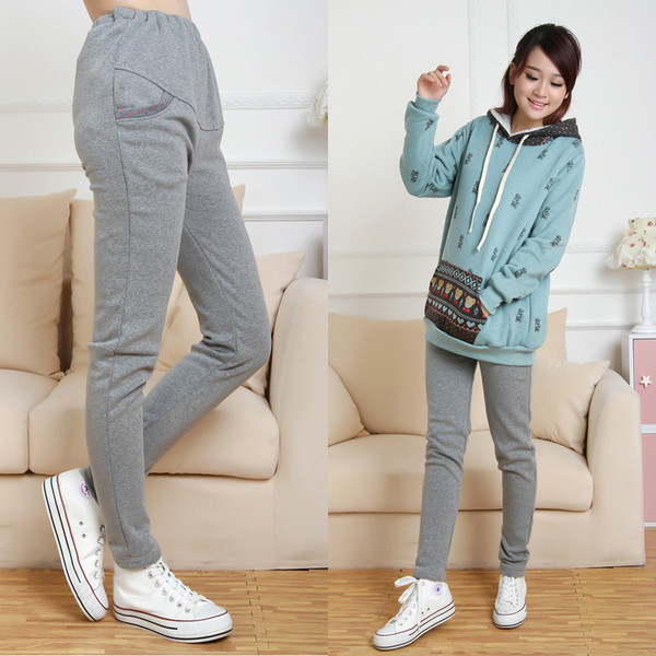 Női alkalmi nadrág zsebekkel terhes nők számára