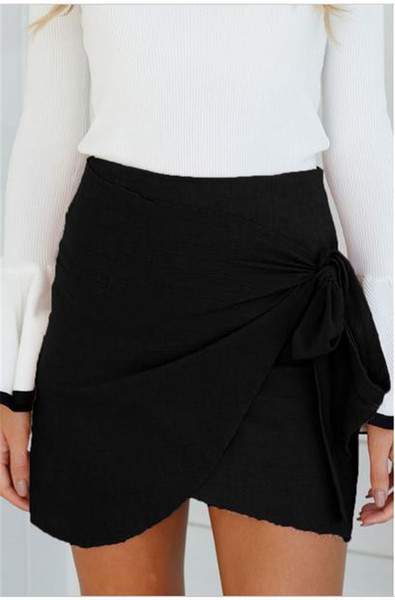 γυναικεία κοντή φούστα σε διάφορα χρώματα με πλαϊνή κορδέλα