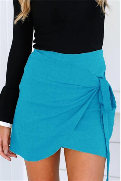 γυναικεία κοντή φούστα σε διάφορα χρώματα με πλαϊνή κορδέλα