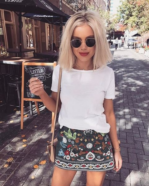 Fusta scurta de dama cu imprimeu floral