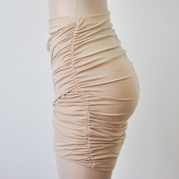 Fusta scurta de dama in diferite culori