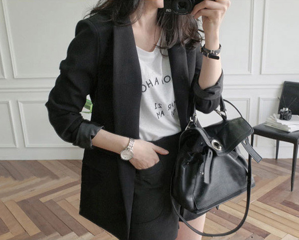 Jachetă lungă de damă casual cu buzunare negre