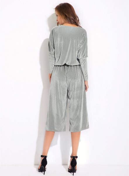 Salopetă de damă modernă din catifea cu mâneci lungi și lungime sub genunchi