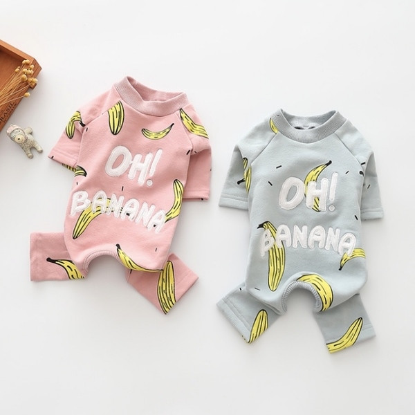 Costum sport pentru caini cu imprimeu interesant, potrivit pentru cainii mici si mari