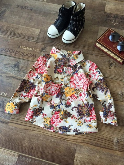 Κομψό παιδικό πουκάμισο για αγόρια με κολάρο σε σχήμα V, μακρύ και κοντό μανίκι και floral floral μοτίβο σε διάφορα χρώματα