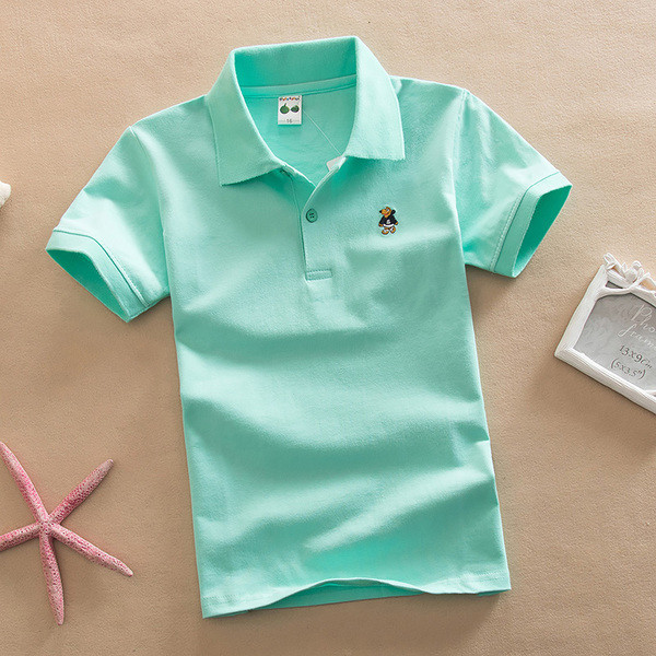 Παιδικό αθλητικό πουκάμισο για αγόρια με κολάρο σε σχήμα V σε πολλά διαφορετικά φρέσκα χρώματα