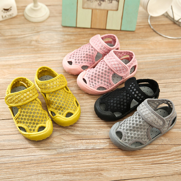 Αναπνεύσημα παιδικά σανδάλια σε διάφορα χρώματα και δέσιμο - Βελκρό