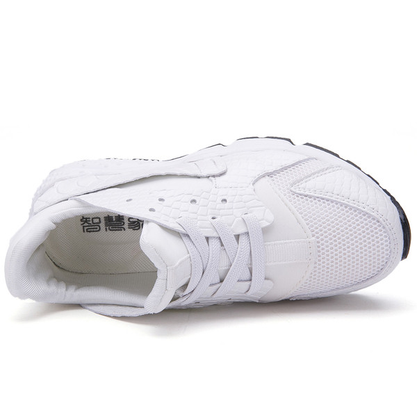 Παιδιά αθλητικά παπούτσια για αγόρια και κορίτσια με τρίχρωμους δεσμούς