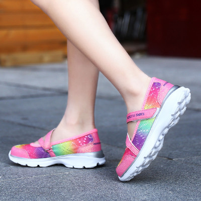 Летни обувки за момичета в два цвята с велкро лепенка