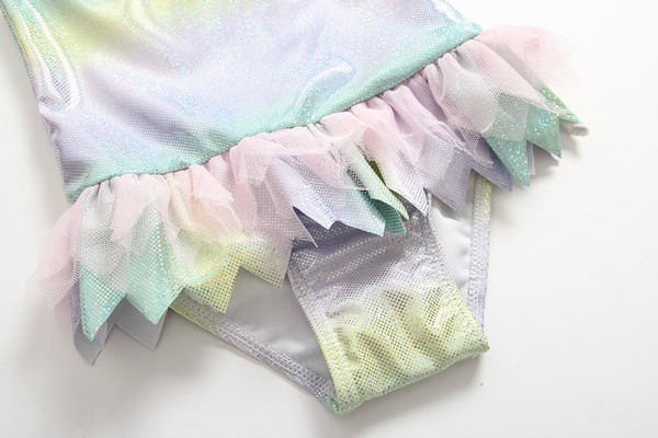 Costum de baie pentru copii elegant costum intreg pentru fete intr-o culoare stralucitoare cu tul