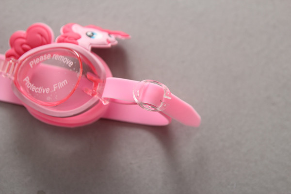 Ochelari de înot pentru copii în roz cu decor 3D