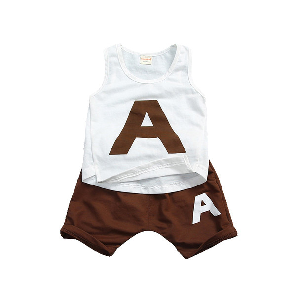 Echipa scurtă de baseball de vară pentru băieți în două părți cu aplicare de culoare în trei culori