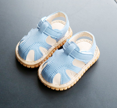 Aranyos unisex gyerekszandál három színben - barna, rózsaszín és kék