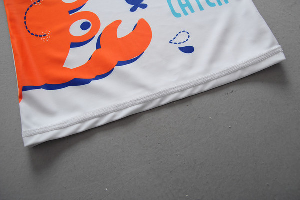 Costum de baie pentru băieți în două părți cu pălărie