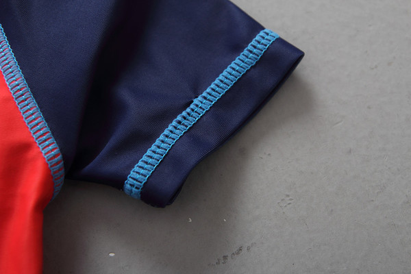 Costume de baie pentru băieți - tricou, pantaloni scurți și pălărie