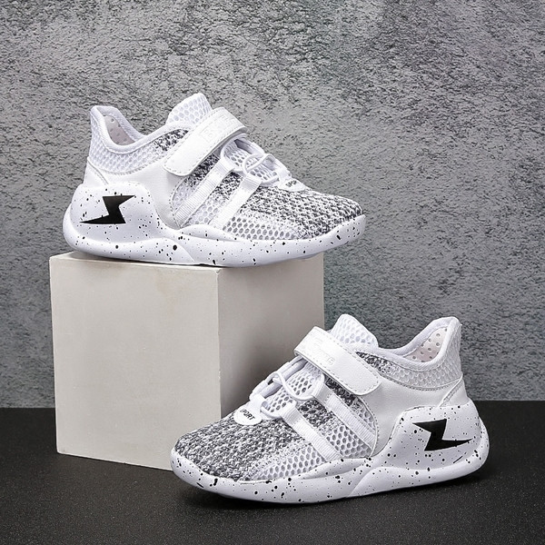 Adidasi copii in mai multe culori potriviti pentru baieti si fete