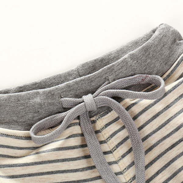 Sport - pantaloni scurți casual pentru copii în dungi pentru băieți - două culori