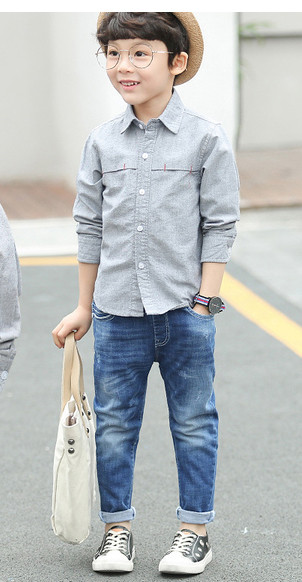 Απλό παιδικό πουκάμισο για αγόρια, κατάλληλο για καθημερινή ζωή με κολάρο σε σχήμα V σε τέσσερα χρώματα