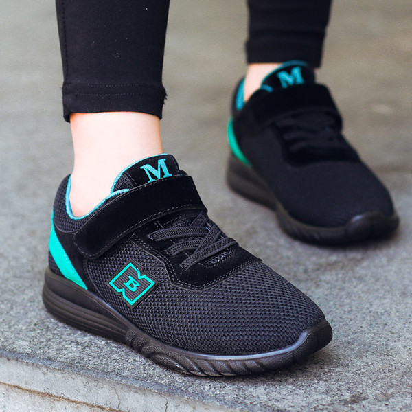 Adidasi copii pentru baieti cu motive colorate si imprimeu