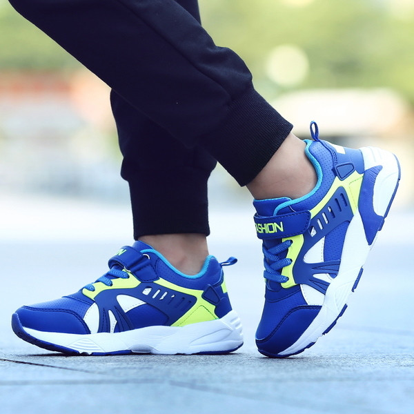 Tenisi casual pentru copii cu motive colorate pentru baieti