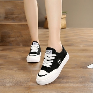 Tenisi de panza in mai multe culori pentru fete cu imprimeu