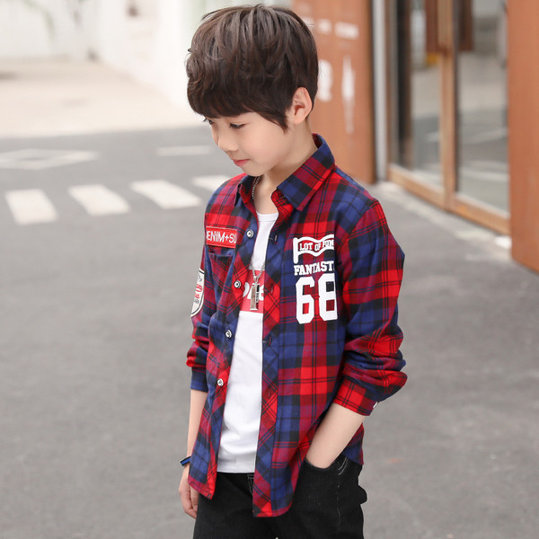 Plaid modern pentru copii pentru baieti cu inscriptie si imprimeu in doua culori