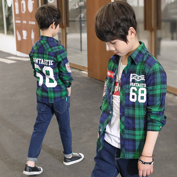 Plaid modern pentru copii pentru baieti cu inscriptie si imprimeu in doua culori