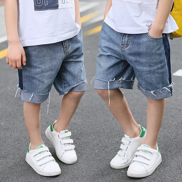 Pantaloni scurți din denim pentru băieți de culoare deschisă