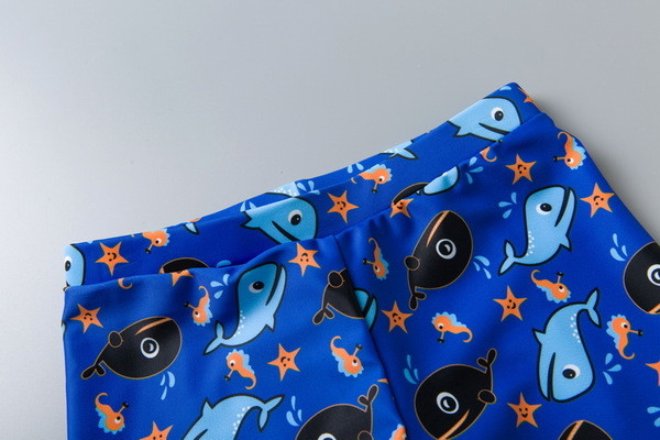 Costum de baie pentru baieti pentru copii in albastru cu imprimeu si palarie