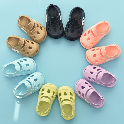 Детски гумени сандали унисекс в различни свежи цветове, подходящи за ежедневие