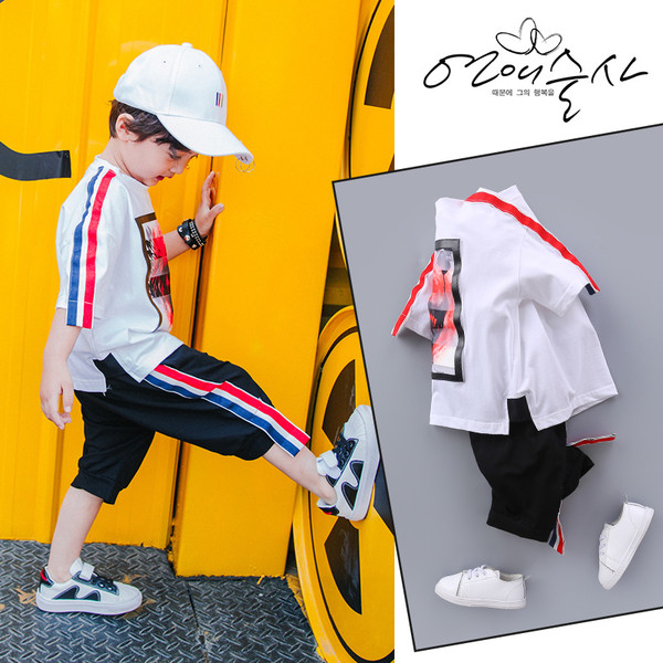 Echipa sportiva pentru copii pentru baieti in stil hip-hop cu aplicare de culoare in alb si negru