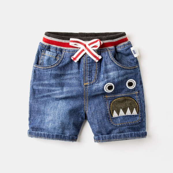 Παιδικά short τζιν για αγόρια με διακοσμητική τσέπη και εκτύπωση